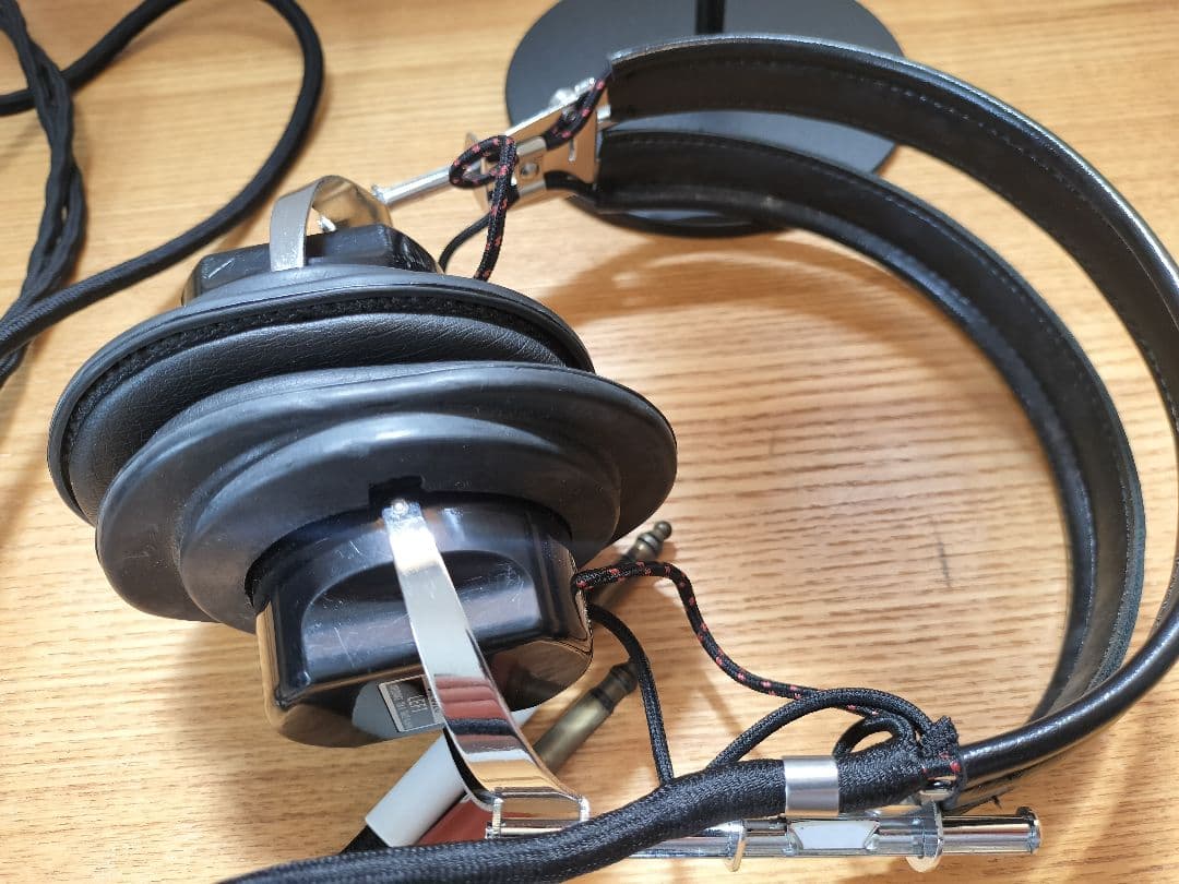 希少 ELEGA エレガ DR-592C モニターヘッドホン - メルカリ