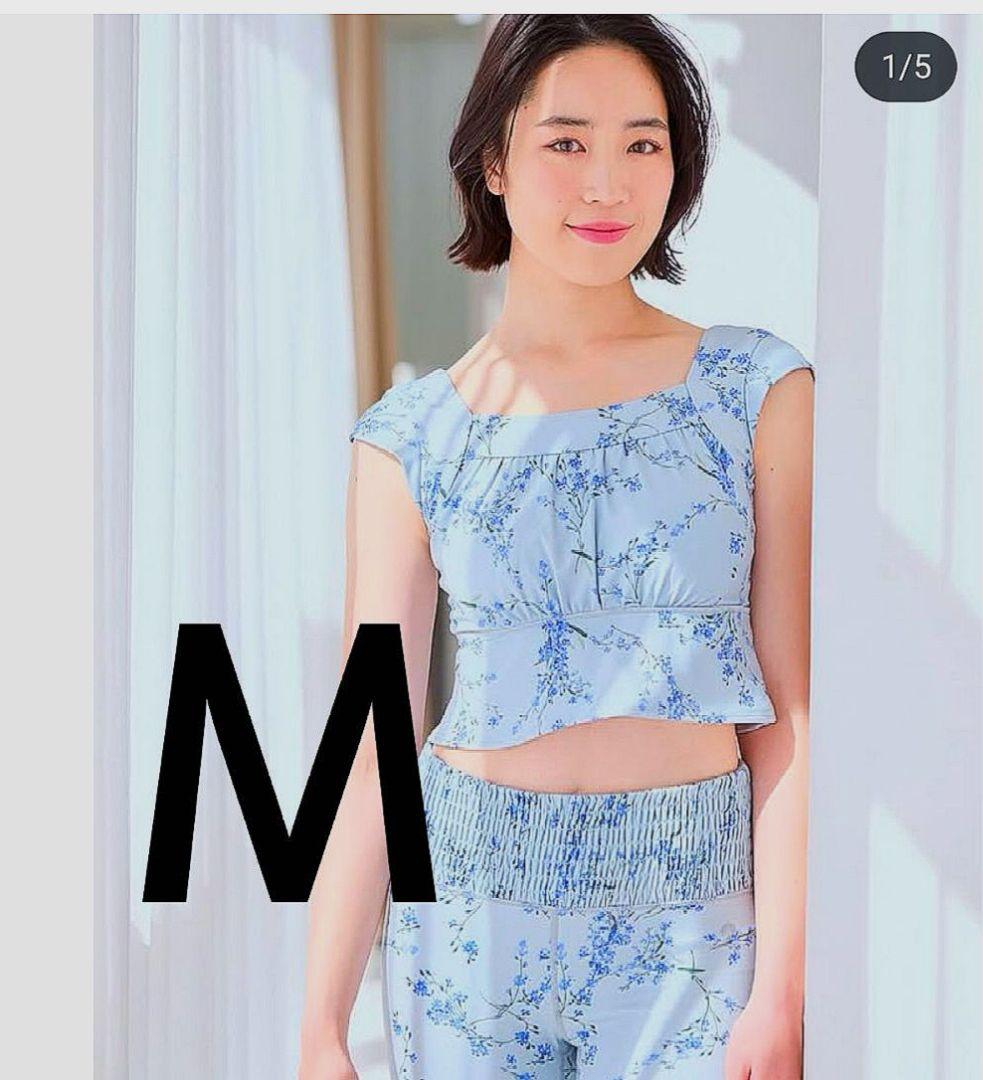 美品【SUKALA】スプリングフラワー　グレース ブラトップ Ｍ スカーラ❤️SUKALA❤️スプリングフラワーフレアブラトップ トップス