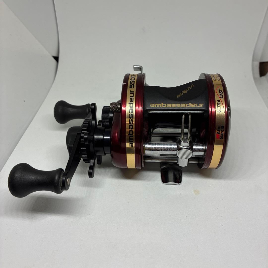 アブガルシア　アンバサダー　5500c3 2speed Abu アンバサダー 5500C3 2スピード バーガンディ アブガルシア - メルカリ