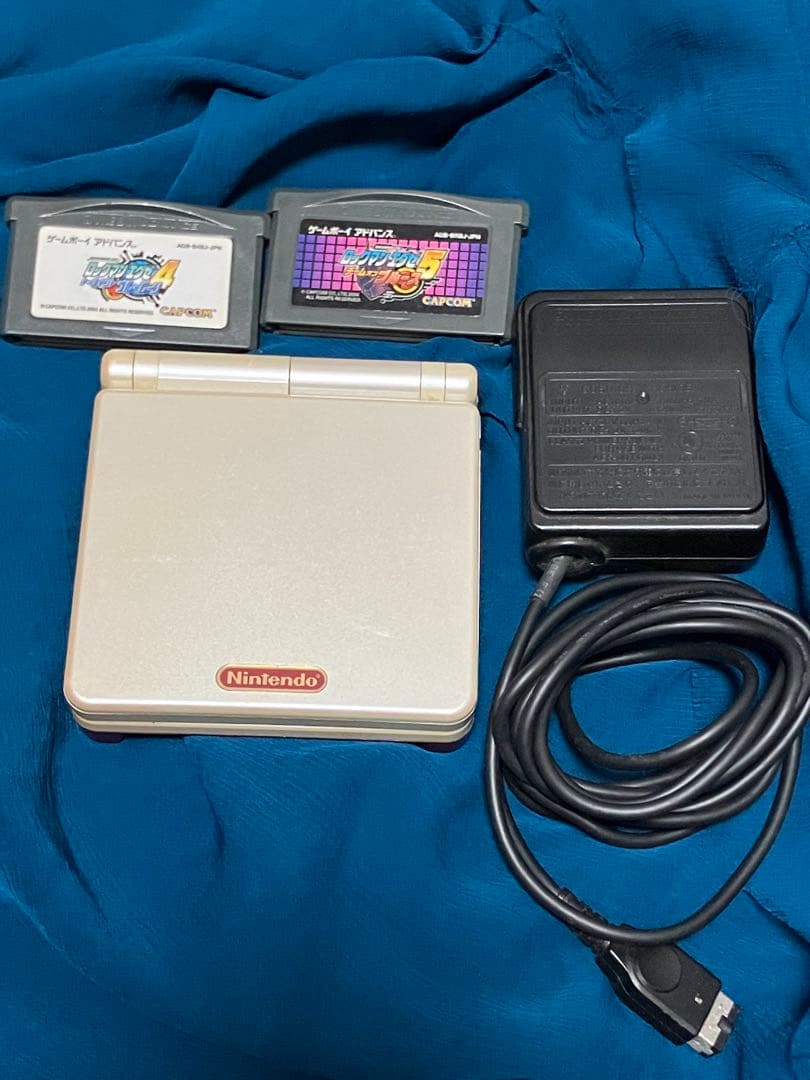 ゲームボーイアドバンスSP ファミコンカラー - メルカリ
