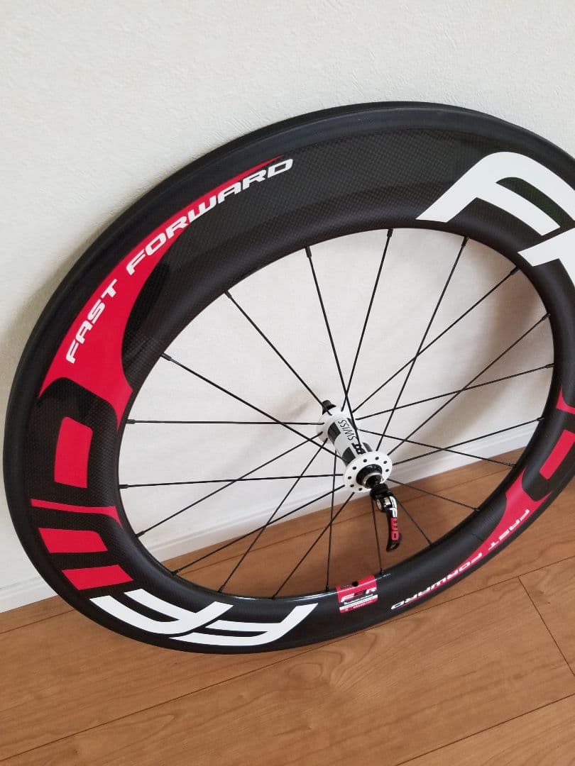 DNA様専用 FFWD F9R カーボン ホイール&タイヤ貼り付け 全て込み