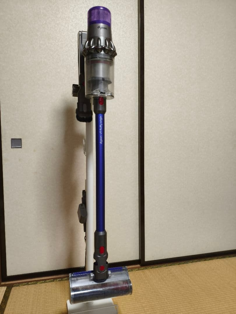 ジャンク】dyson v11 fluffy origin スティッククリーナー - メルカリ