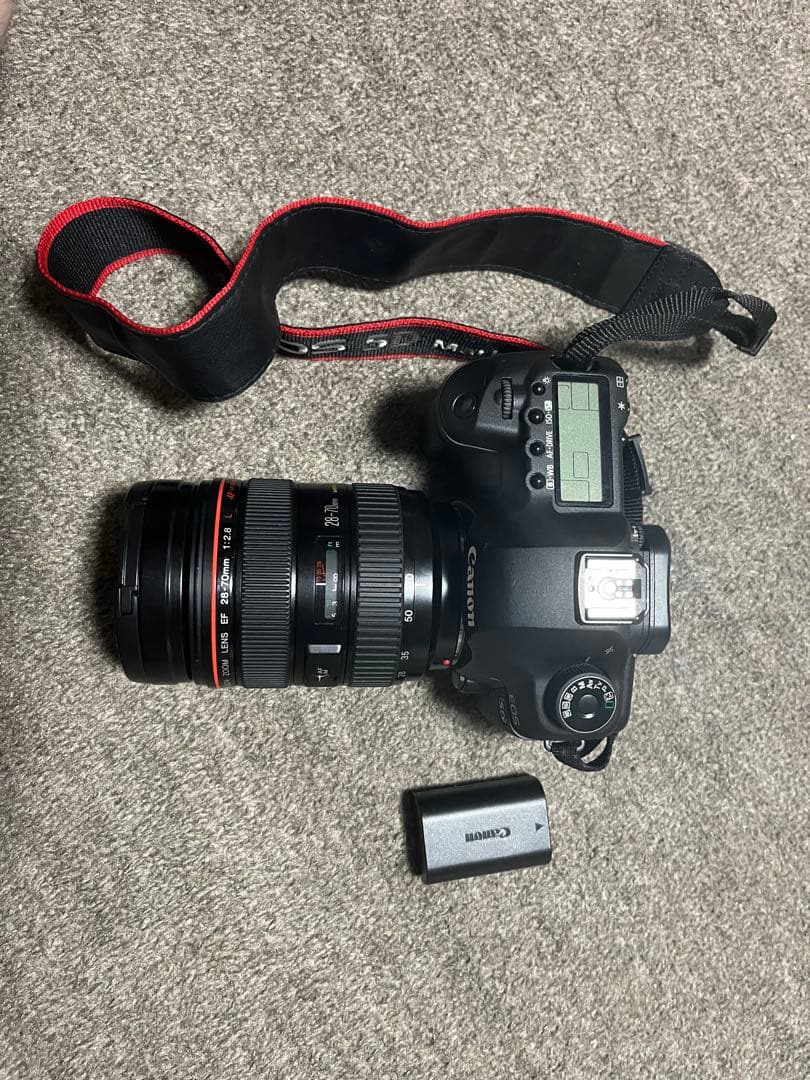 Canon EOS 5D Mark II + EF28-70mmレンズ EOS 5D Mark II - キヤノンカメラミュージアム