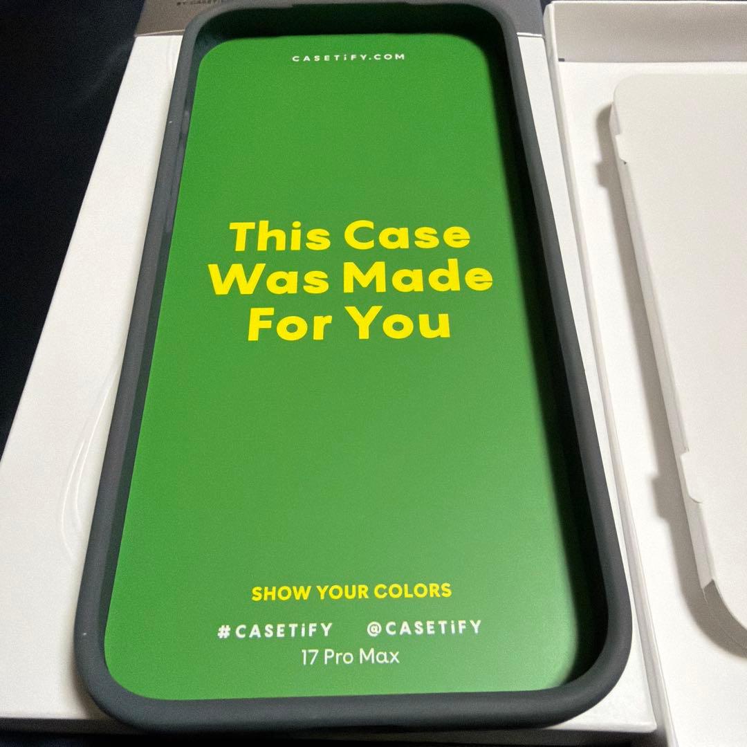 CASETiFYメタルウェーブケース iPhone17promax - メルカリ