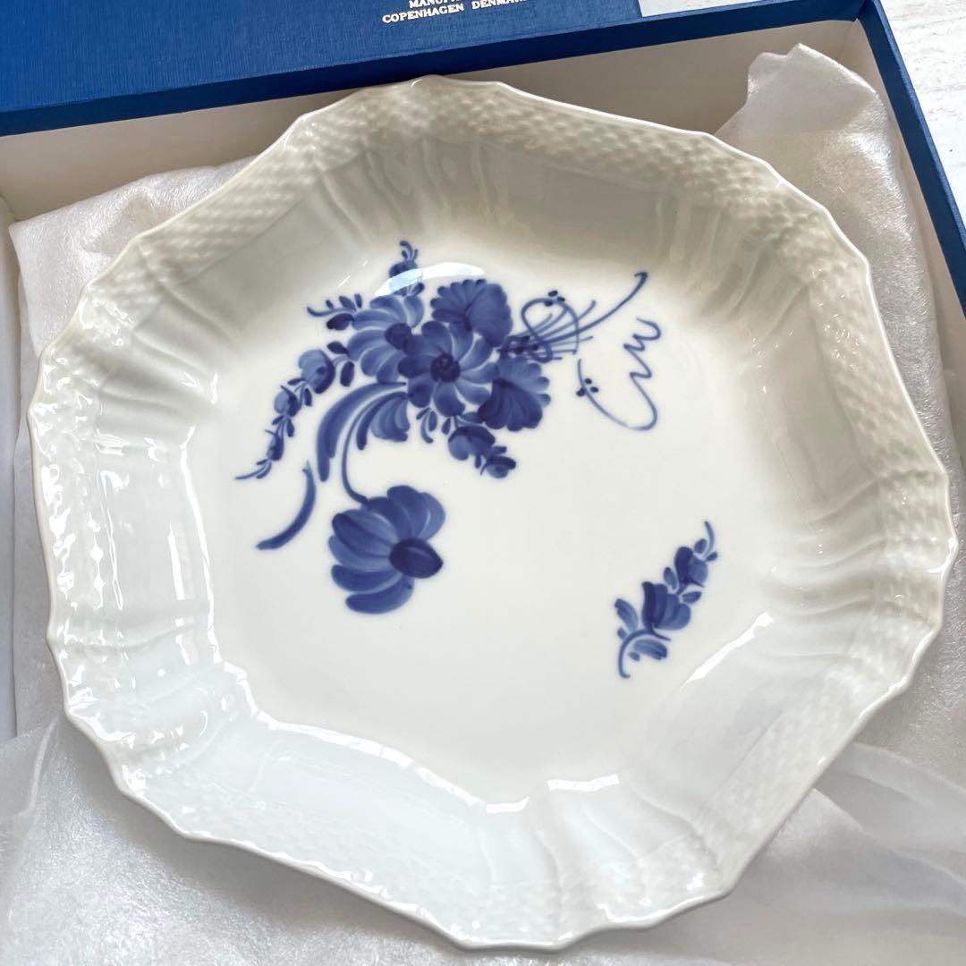 未使用 箱ありロイヤルコペンハーゲン ブルーフラワー六角プレート（深