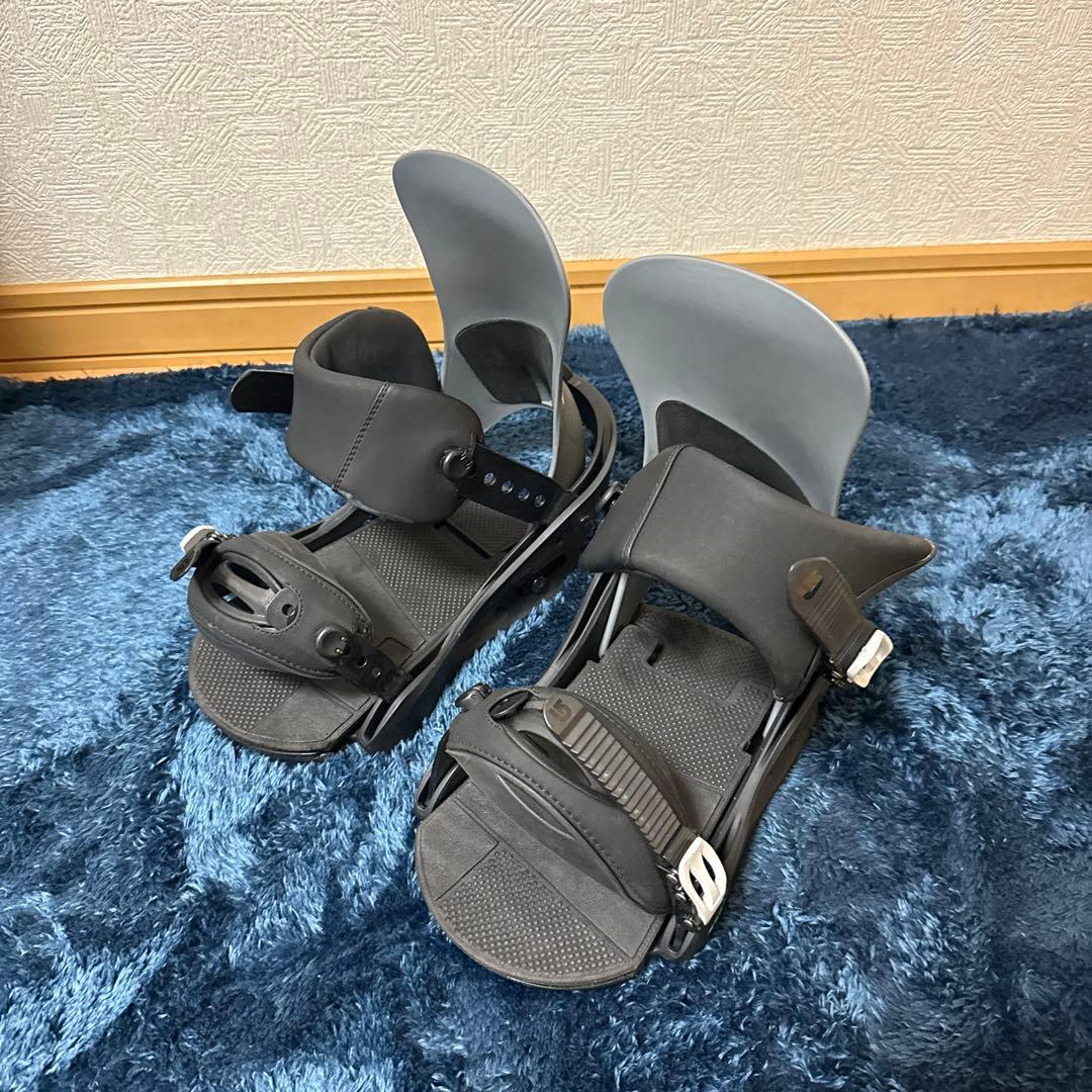 19 BURTON Retro collection clutch (M) - メルカリ