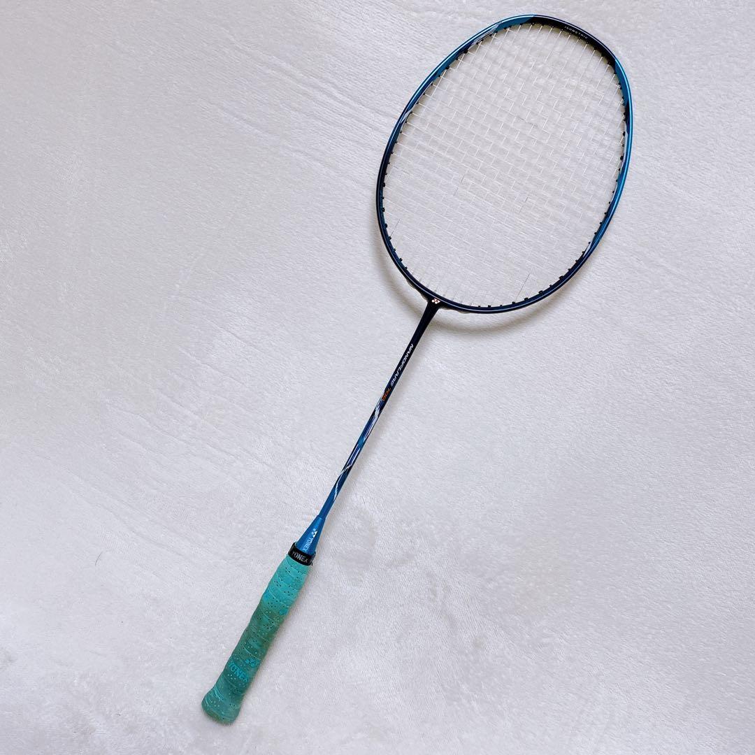 希少 YONEX NANOFLARE700 4UG5 ナノフレア700 ネイビー - メルカリ