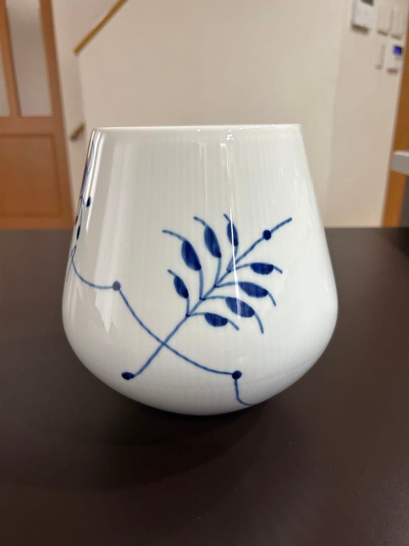 廃盤品 ロイヤルコペンハーゲン メガ フラワーベースL 花瓶 - メルカリ
