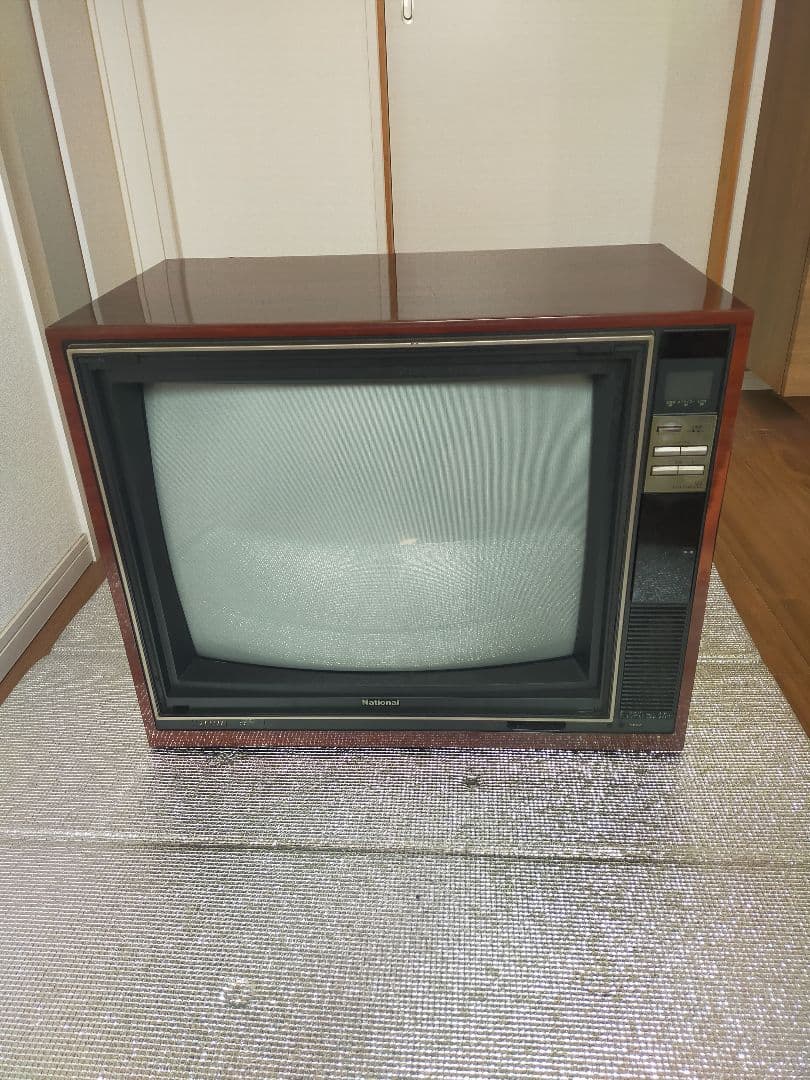 大幅値下☆ナショナルカラーテレビ/美品/当時物/昭和レトロ/音声映像OK/ 送込 ナショナルカラーテレビ 松下電工 ~昭和レトロ ブラウン管テレビ