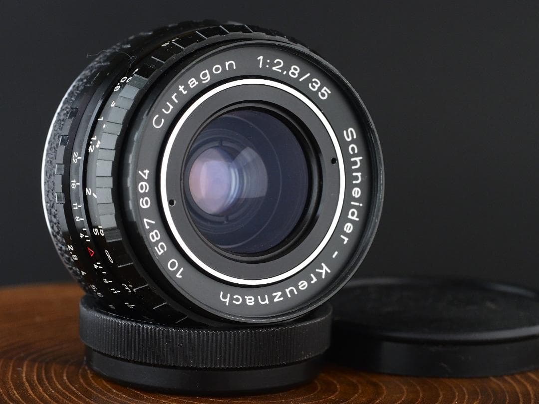 M42 CURTAGON 35mm f2.8 SCHNEIDER クルタゴン 思い出深いCurtagon 35mm F2.8 M42とフィルムカメラで再会！ in 表参道