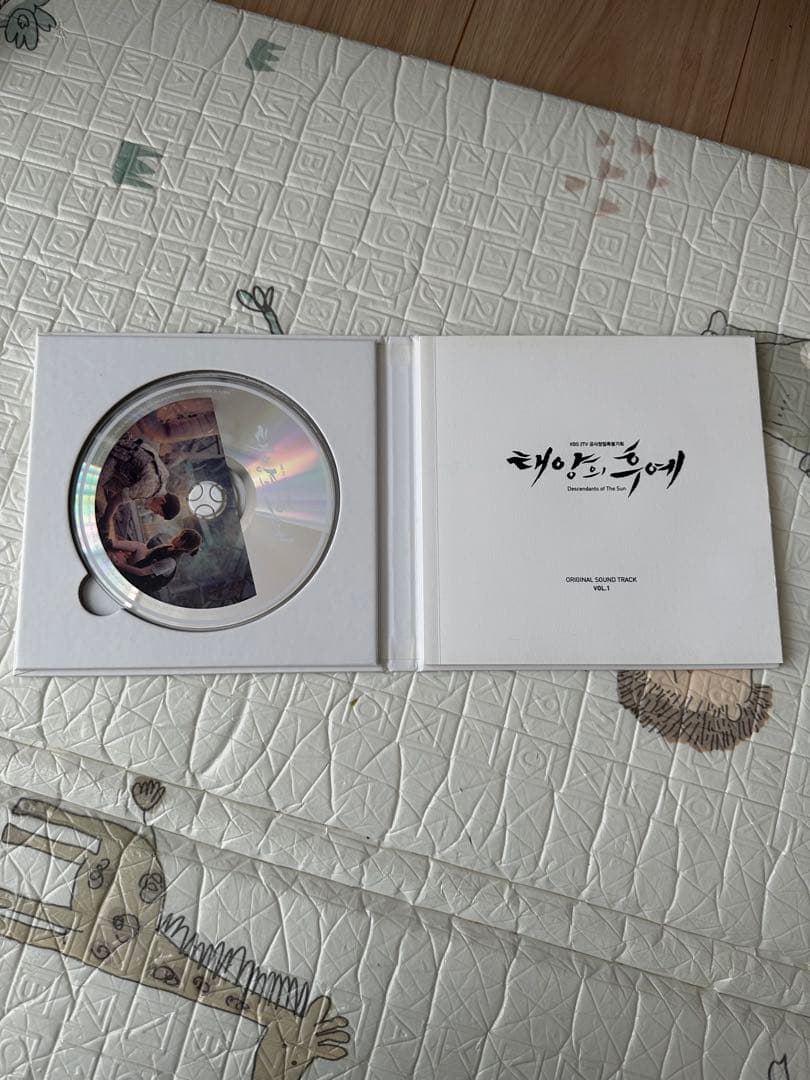 OST 太陽の末裔(Original Sound Track) Vol.1 - メルカリ