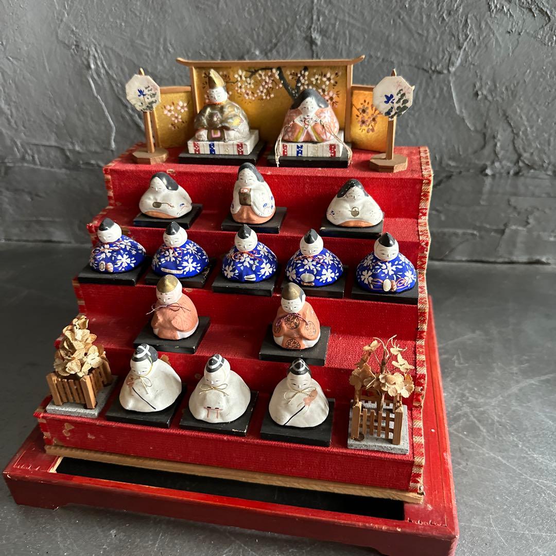 瞬間的お値下げ‼️アンティークミニ雛人形 希少品！雛壇飾り土人形
