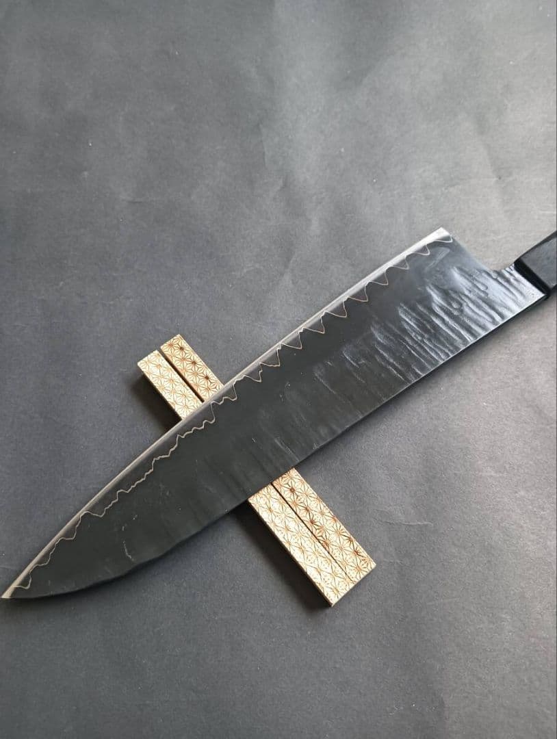 VG10 黒打ち3層ダマスカス牛刀包丁240mmmmレッドブラウンマーブル