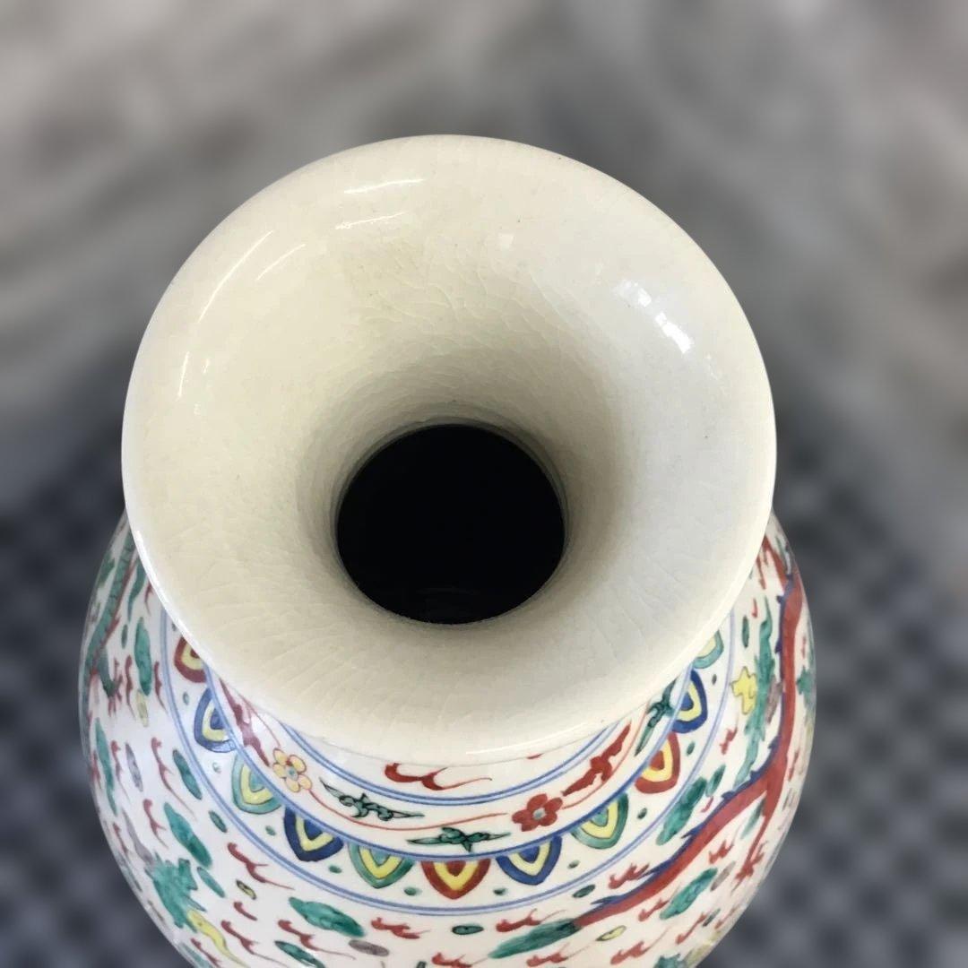 大明萬歴年製 花瓶 色絵 多色装飾 陶器製花瓶 ドラゴンデザイン - メルカリ