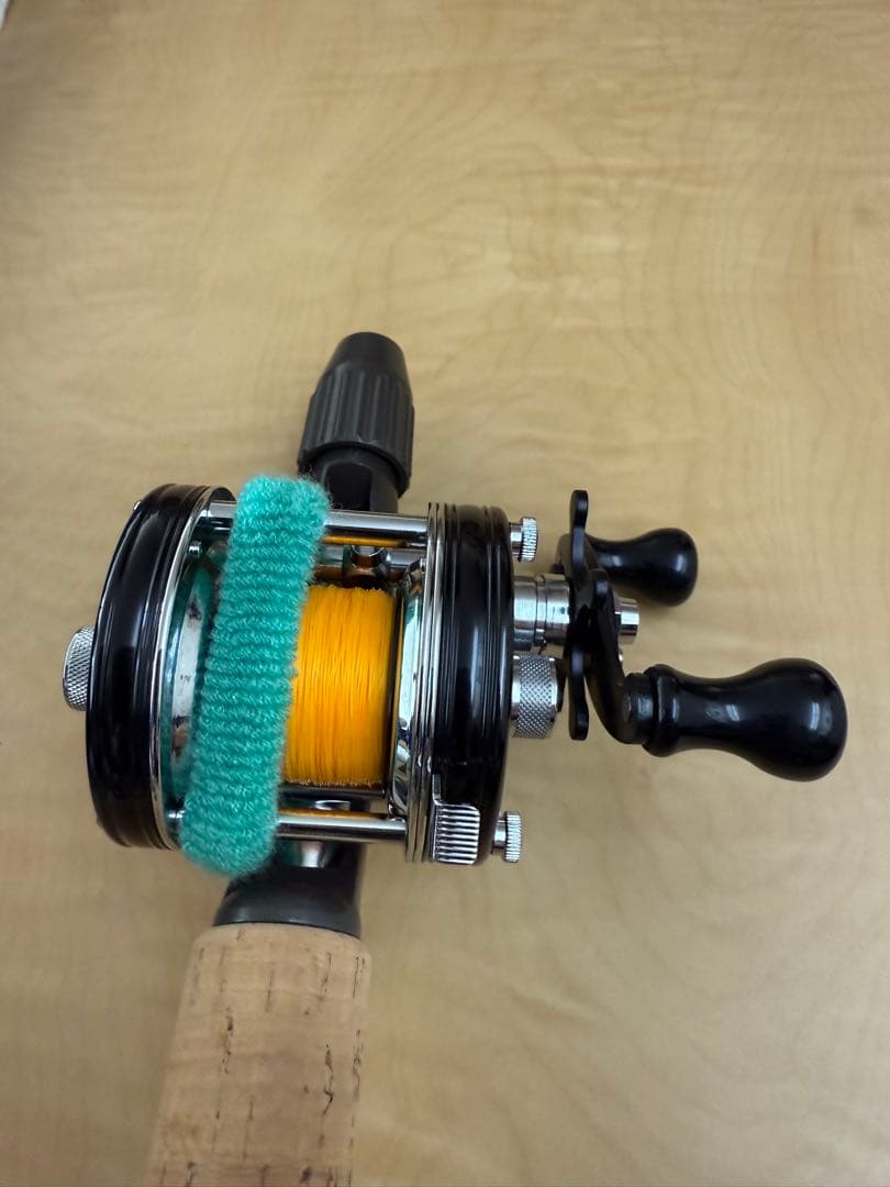 2/22記念出品】SAURUS PLUG'N''62BC＆Abu5000C - メルカリ