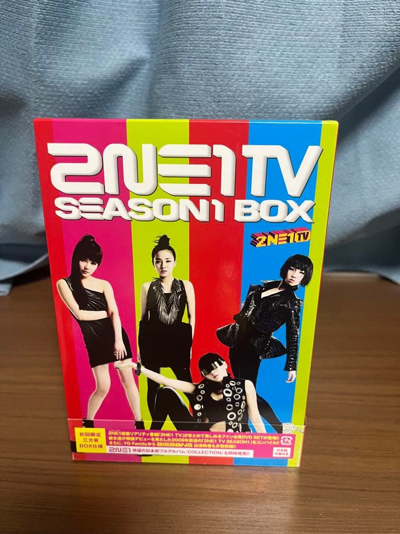 2NE1 TV SEASON 1 BOX - メルカリ