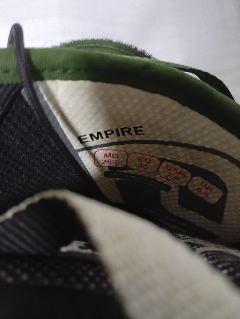 DEELUXE EMPIRE デーラックス 25.5cm　男性　女性　グラトリ