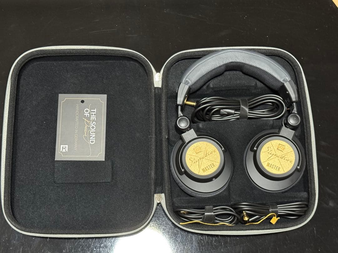 超美品 ULTRASONE Signature Master mkⅡ ULTRASONE Signature MASTER MkII [ULT-SIG-MASTER-MKII] | ULTRASONE