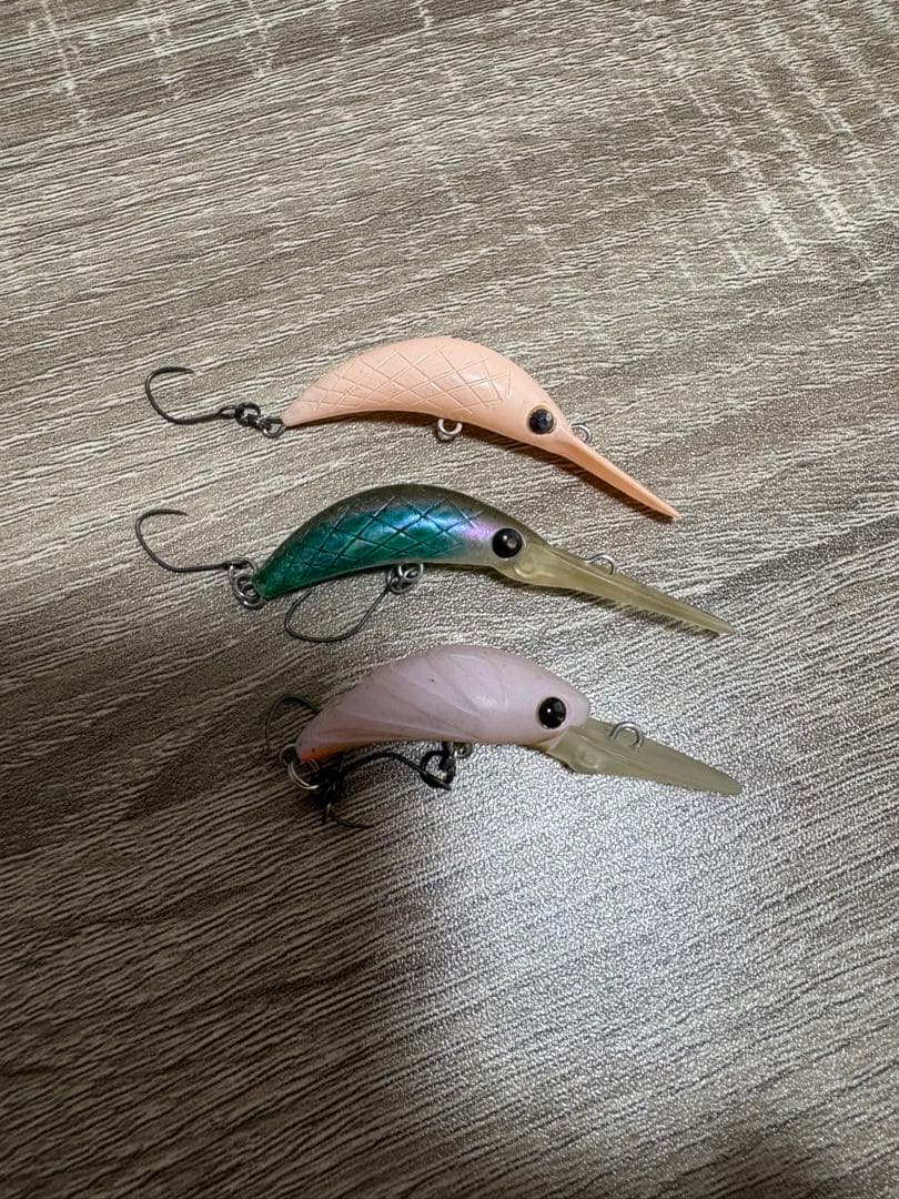 エリアトラウト ニョロ系クランク3点 - メルカリ