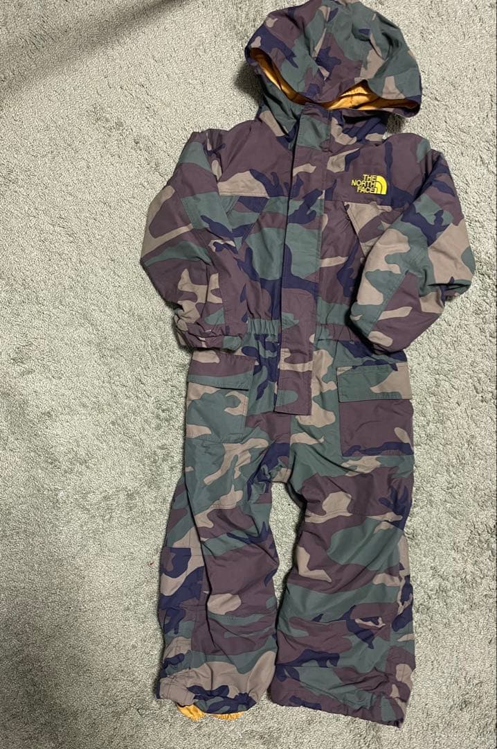 ※ miyamo さん専用※The North Face迷彩スキーウェア　110 楽天市場】ノースフェイス キッズ スキー ウェア（カラーレッド）の通販