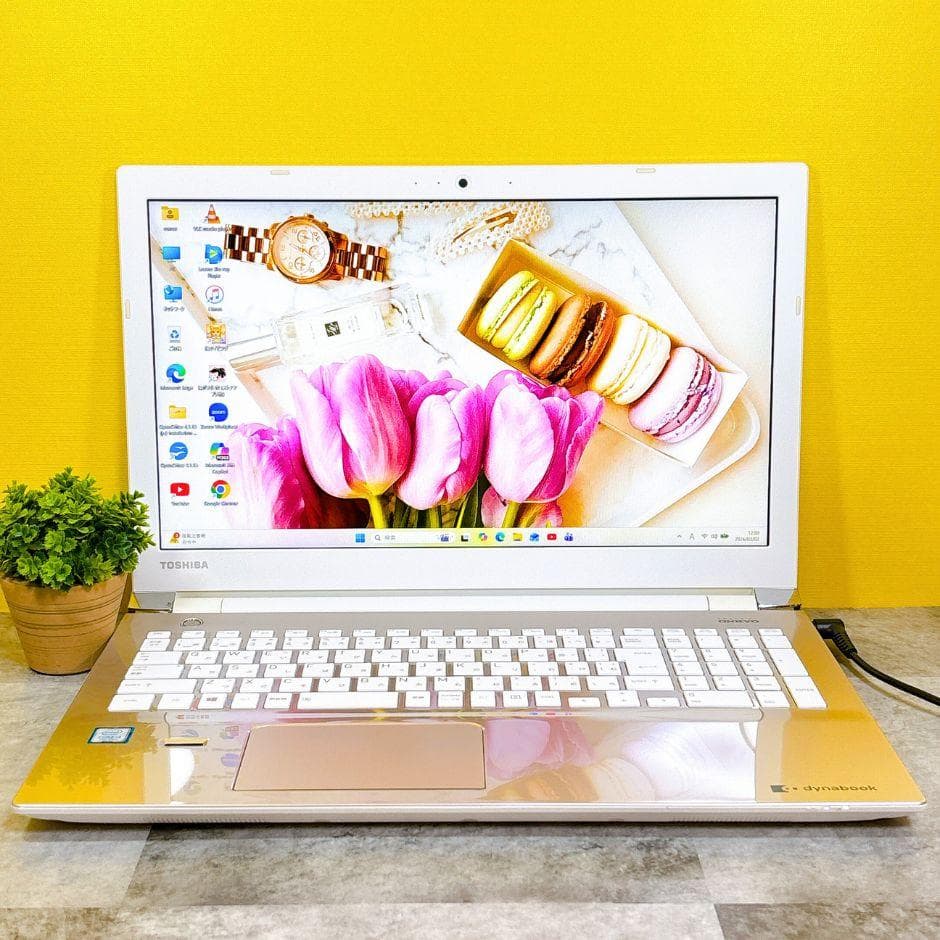 SSDで快適✨おしゃれゴールド❣ブルーレイ フルHD カメラ付 薄型 Win11