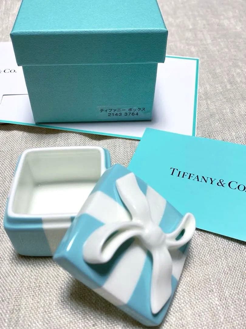 【新品未使用】正規品★ティファニー ミニ ブルー ボウ ボックス 小物入れ陶器 TIFFANY&Co.（ティファニー） 未使用品 ミニ ブルー ボウ ボックス