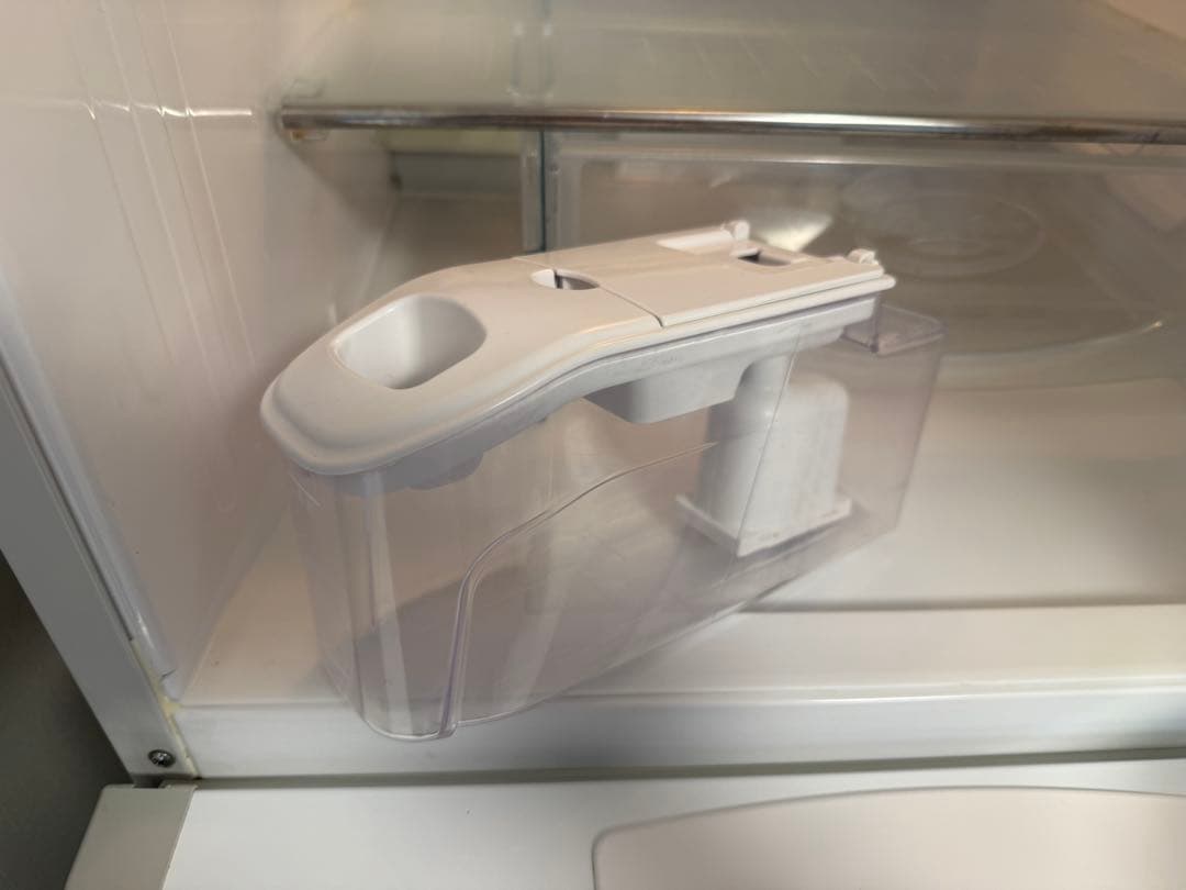 直接取引き限定 日立ノンフロン冷凍冷蔵庫 302L R-S30ZMV - メルカリ