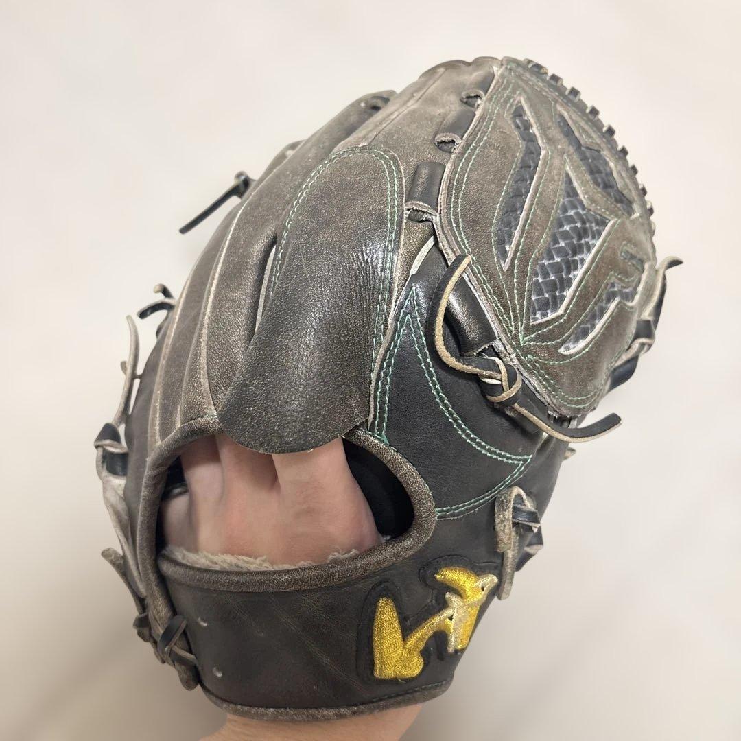 硬式野球グローブ 黒/グレー ATOMS アトムズ グローブ 大人 一般 ユニセックス 硬式用 AKGシリーズ