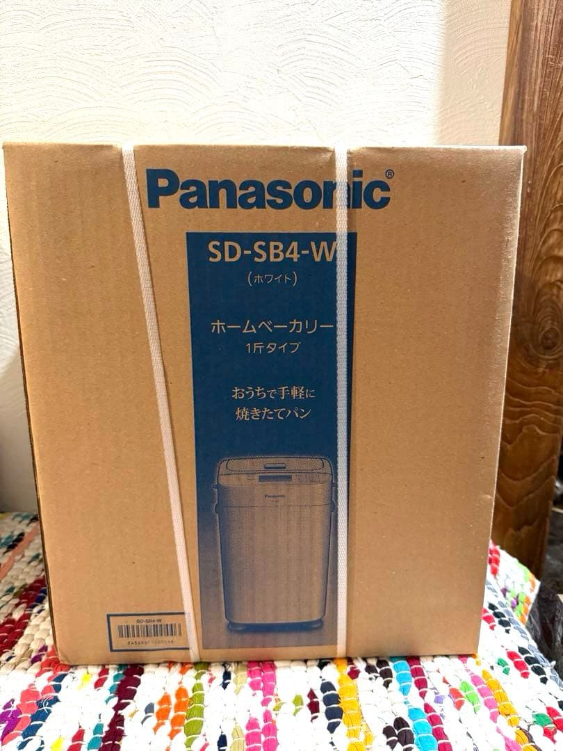 パナソニック ホームベーカリー　1.0斤 SD-SB4-W 新品未開封 Amazon.com: Panasonic SD-SB4-W [Home Bakery 1 loaf type white