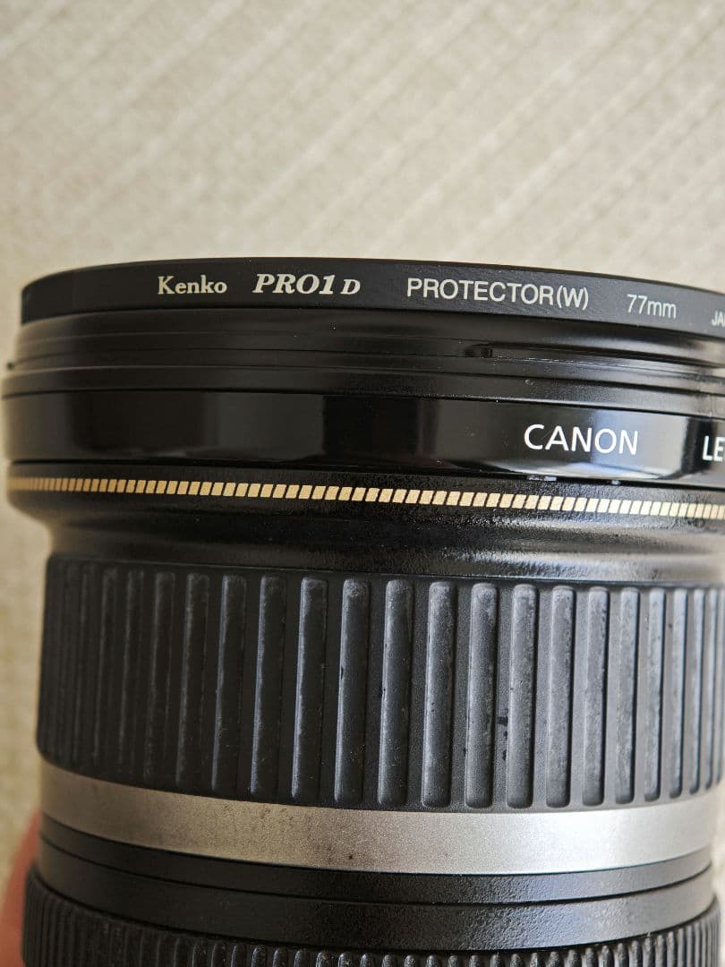 Canon EF-S 10-22mm f/3.5-4.5 USM ポーチ付き