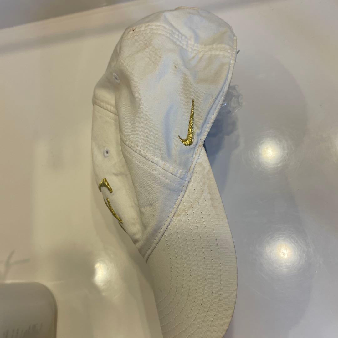 激レア】NIKE RFキャップ ホワイト ゴールド5トロフィー フェデラー