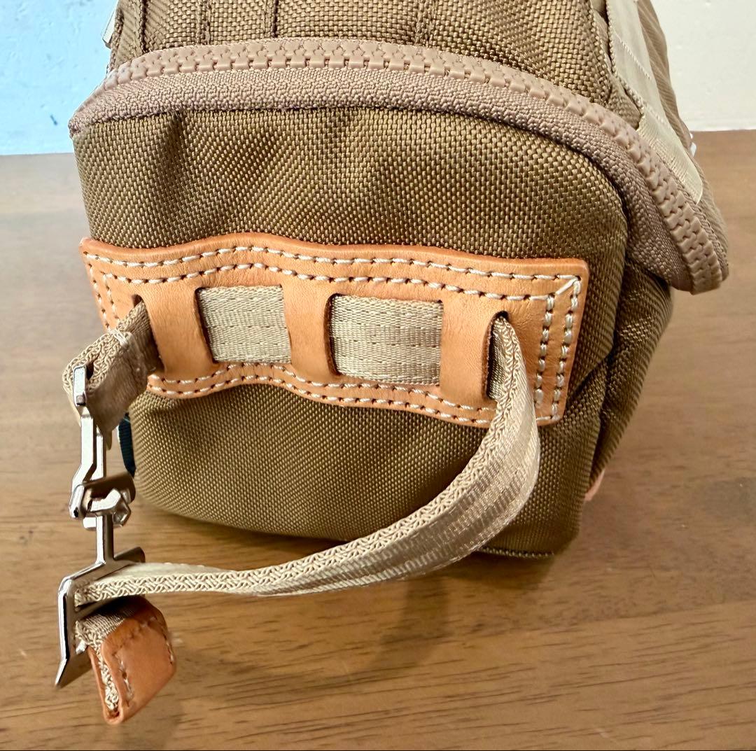 アッソブ エクスクルーシブバリスティックナイロン ラウンドポーチ