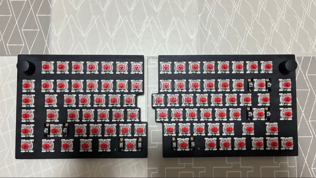 Keychron Q11 赤軸 キーボード 分離型 Q11(赤軸・英語配列) Q11-M1-US [有線 /USB-A＋USB