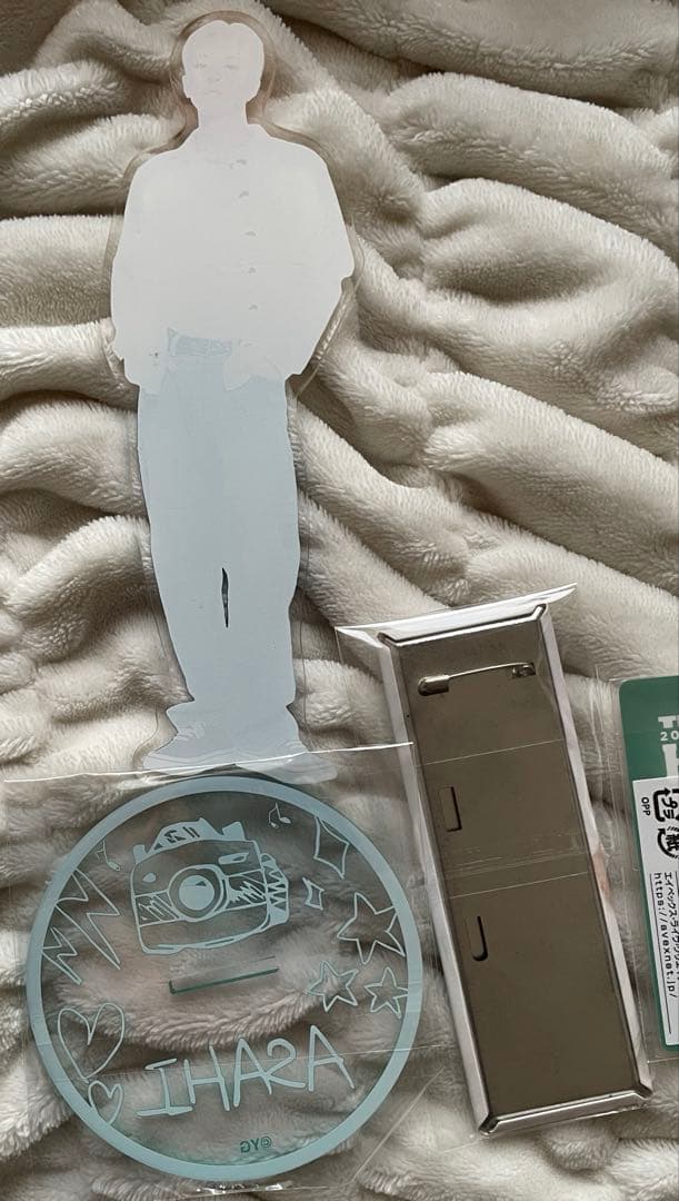 TREASURE アサヒ 6000円 特典トレカ アクスタ 缶バッジ まとめ売り