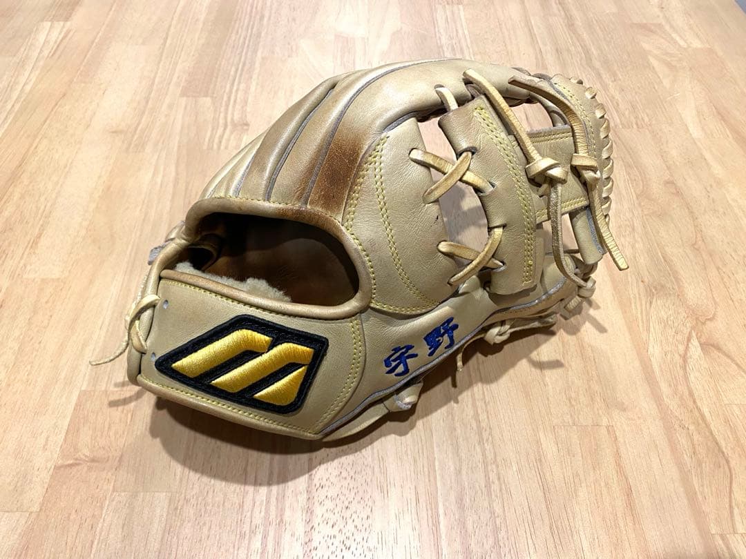プロ野球選手支給品 宇野勝選手 実使用 ミズノプロ ビッグM 硬式用