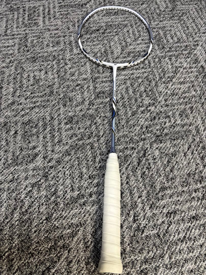 ヨネックスバドミントンラケット ナノレイ750 NANO RAY YONEX（ヨネックス） YONEXバドミントンラケット 【ナノレイ750