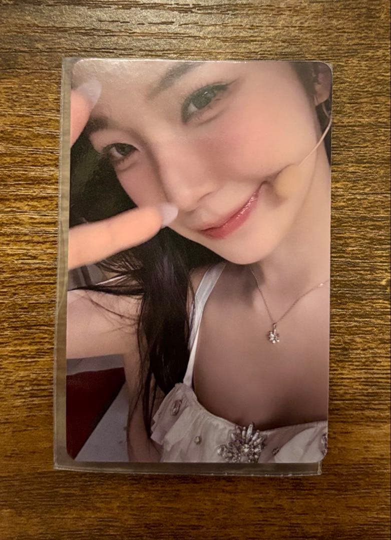 fromis_9 ジホン NOW TOMORROW 夜公演トレカ - メルカリ