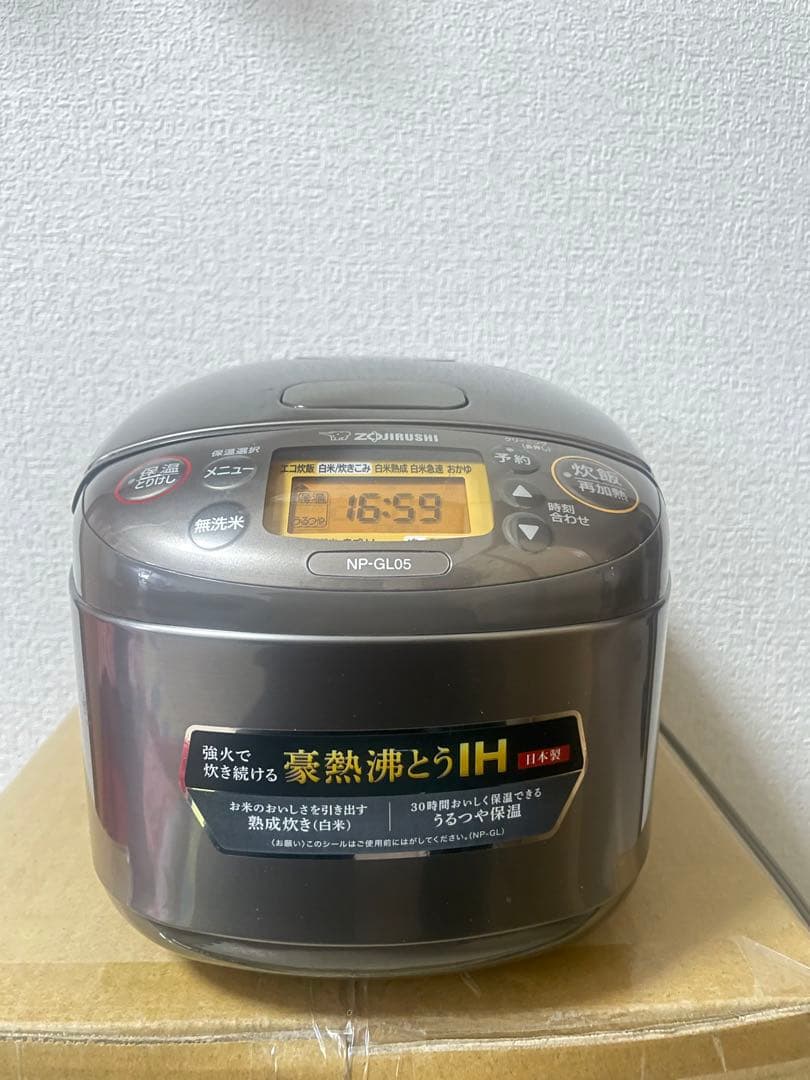 美品】象印 炊飯器 3合 NP-GL05☆メーカー修理点検済』 - メルカリ