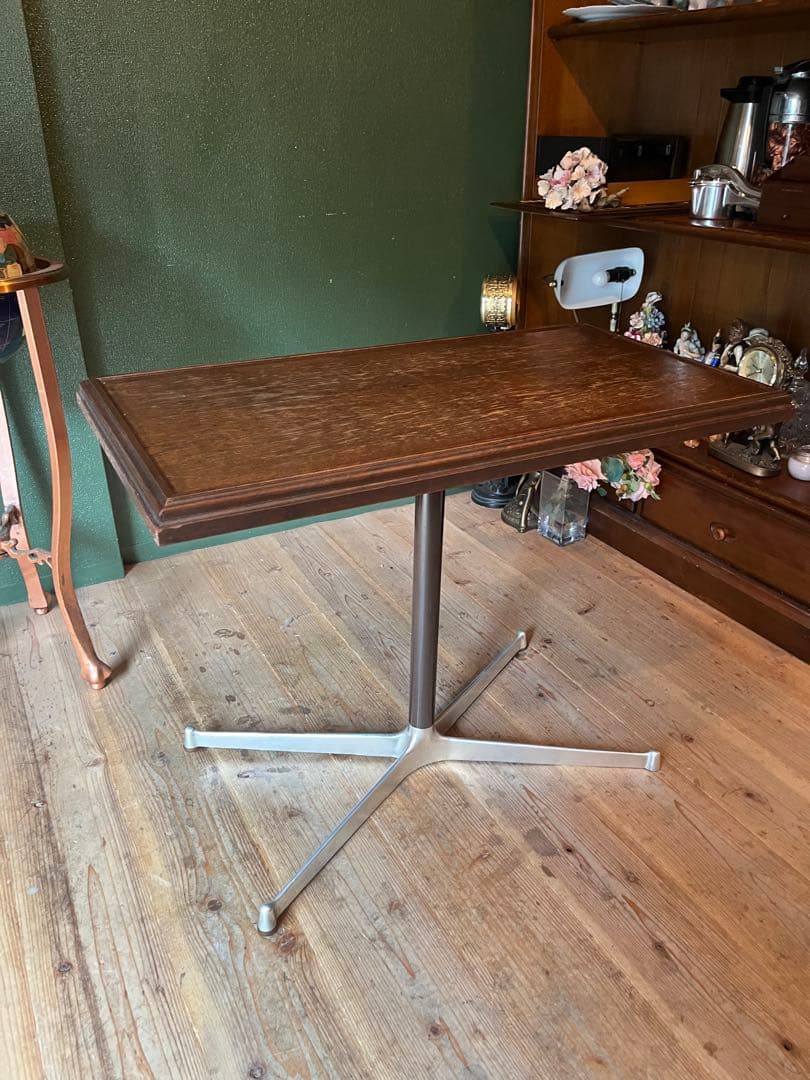 VERCCHIO ヴェルッキオローテーブル