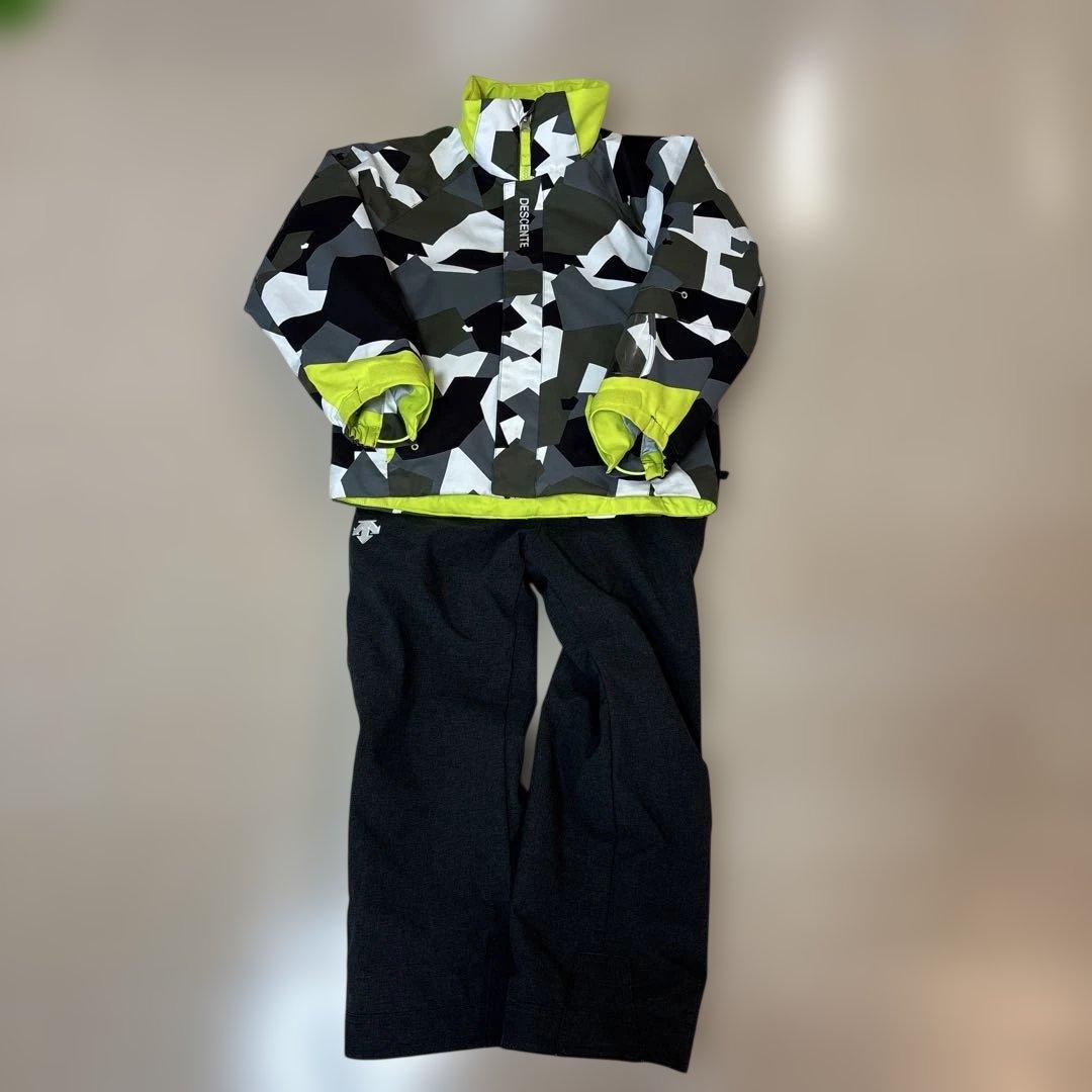 【105-125】 DESCENTE 子ども用スキーウェア 上下セット 105-125】 DESCENTE 子ども用スキーウェア 上下セット デサント