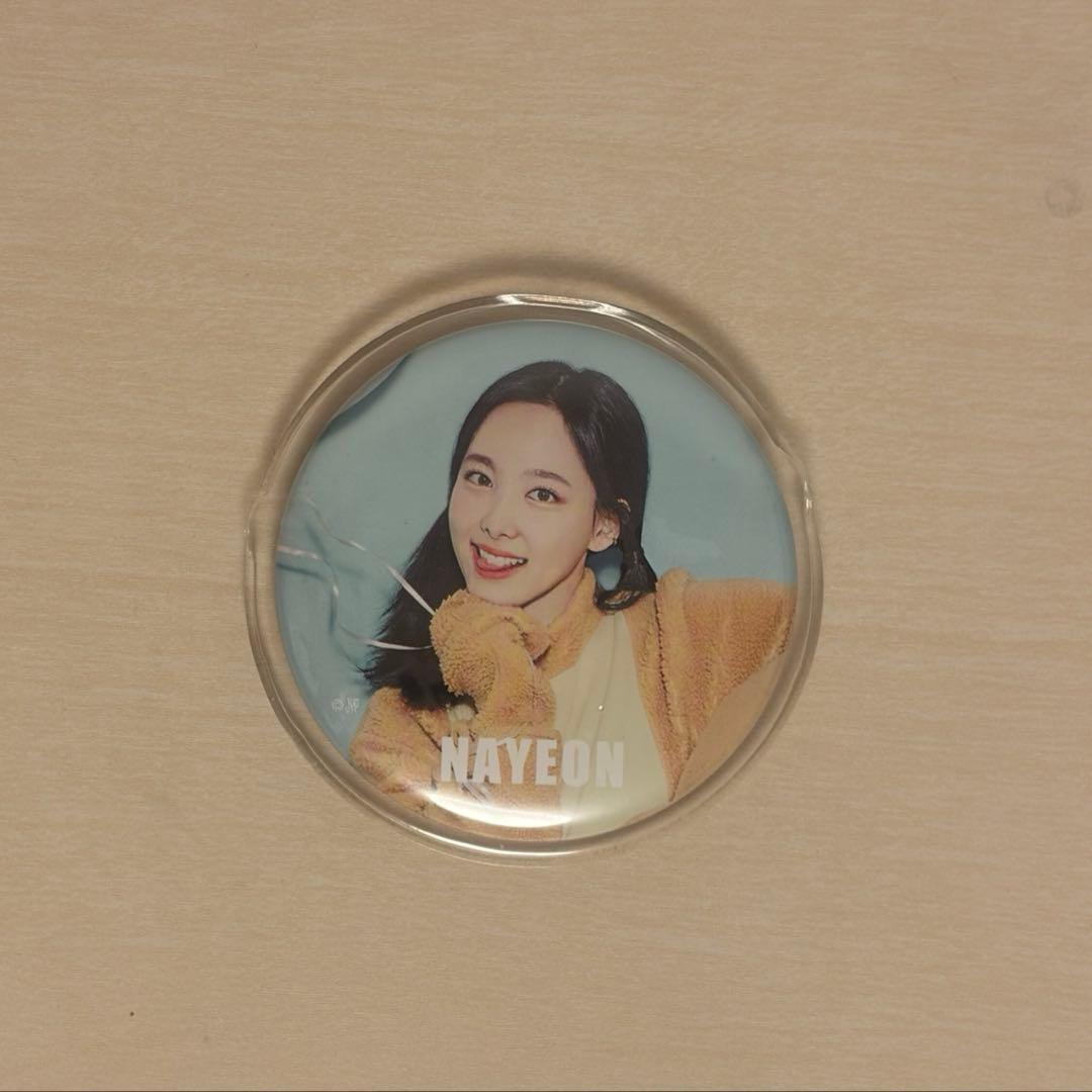 TWICE ナヨン 缶バッジ - メルカリ