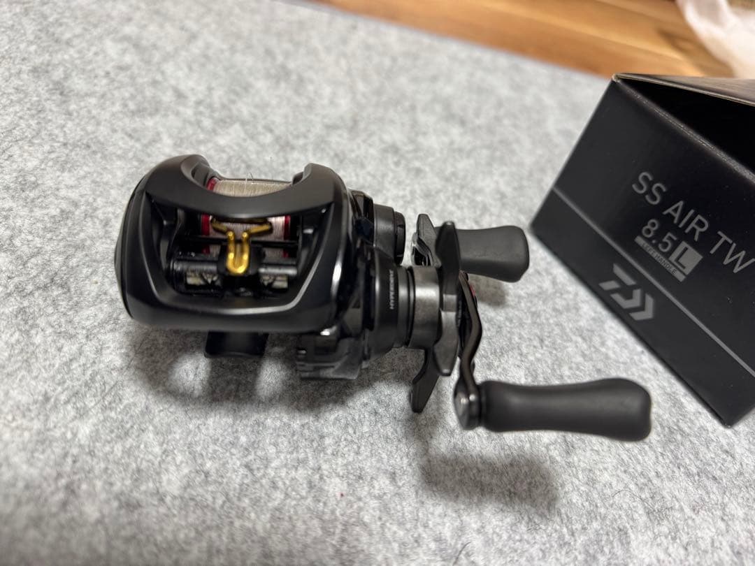 Daiwa SS AIR TW 8.5L ベイトリール