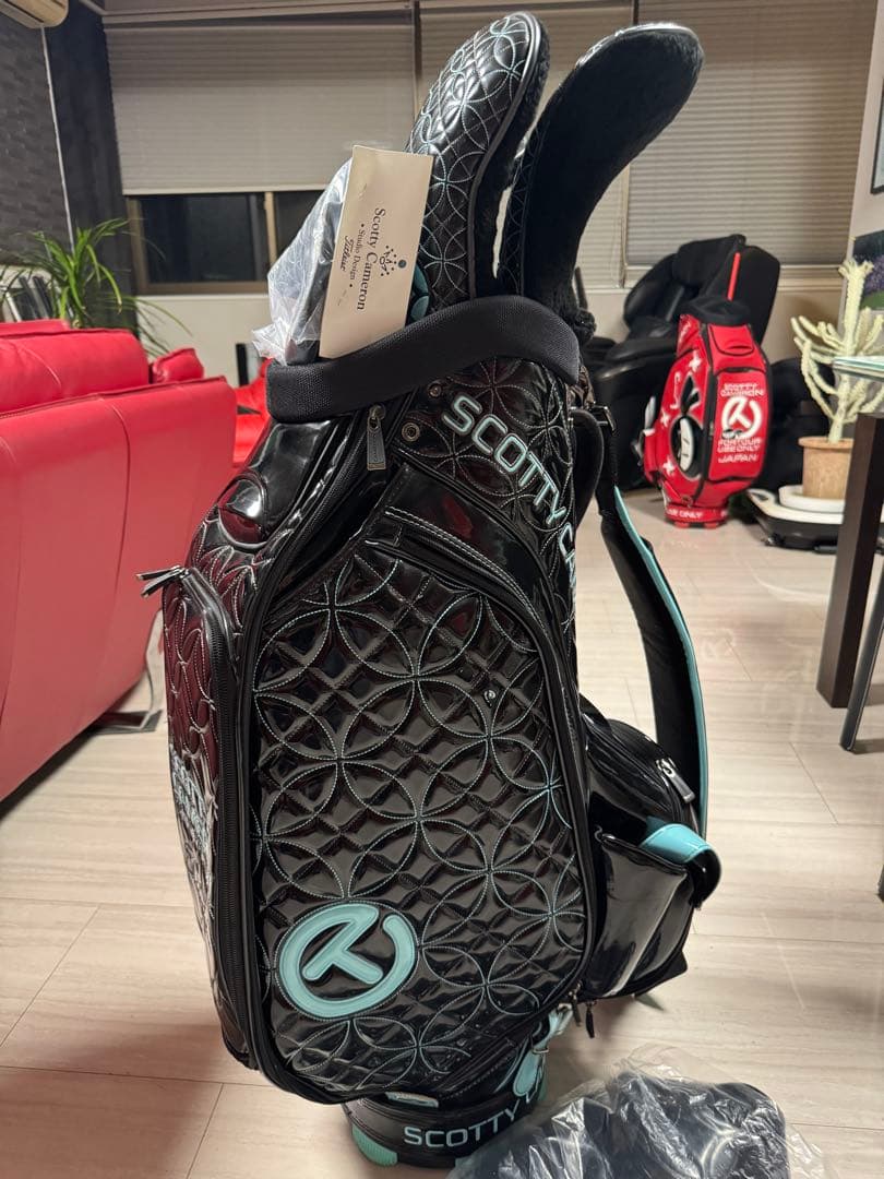 Ｂ*様 SCOTTY CAMERON ゴルフバッグ ブラック サークルT SCOTTY CAMERON スコッティキャメロン 限定 サークルT