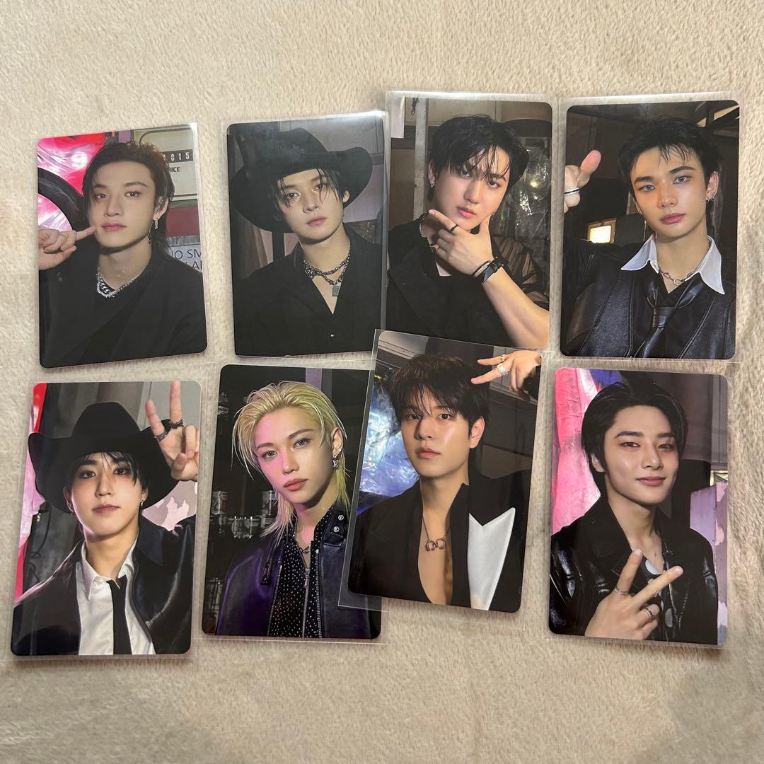 straykids スキズ DOIT POPUP フーディ トレカ - メルカリ