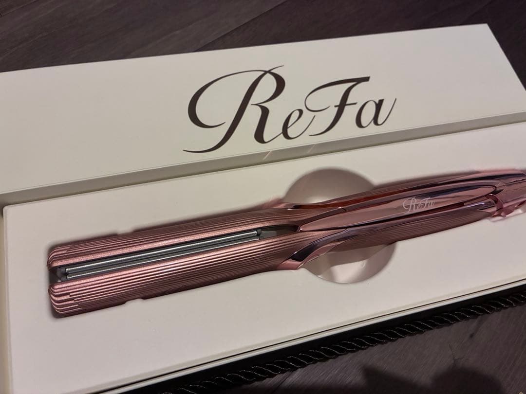 リファ ストレートアイロン プロ ピンク 新品未使用 延長保証付き