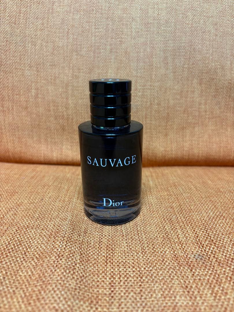 dior sauvage オードゥトワレ 60ml - メルカリ