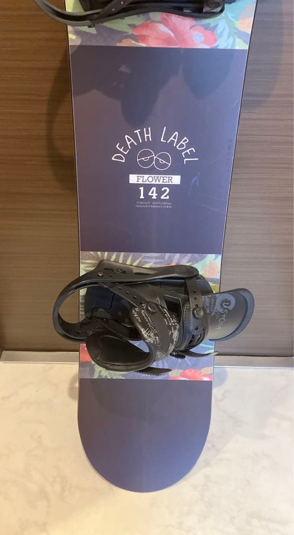 デスレーベル 142 フラワー(バードンビンディング付) スノーボード 板