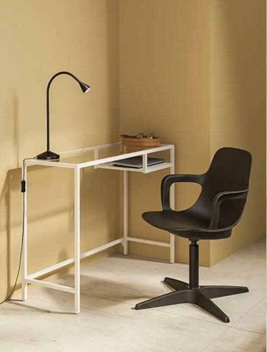 直接引き渡し限定】IKEA ヴィットショー ガラスデスク ホワイト - メルカリ