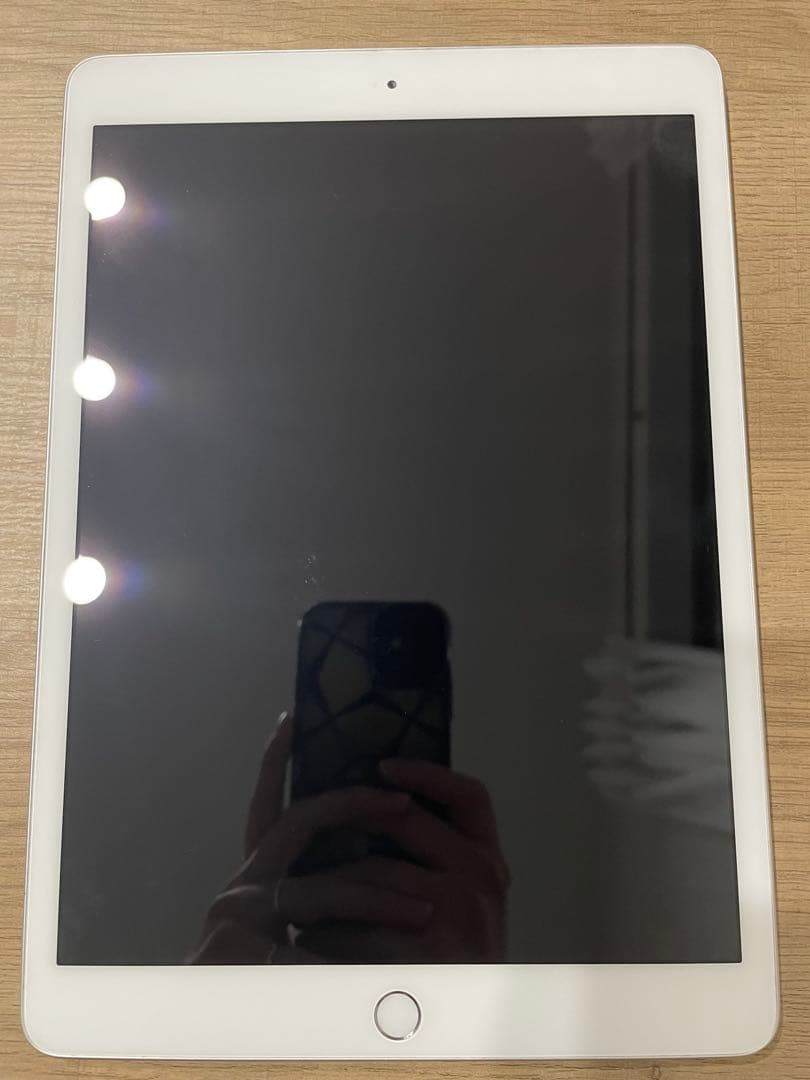 Apple iPad 本体 第7世代　Wi-Fi 32GB Apple iPad 10.2インチ 第7世代 Wi-Fi 32GB 2019年秋モデル 価格比較