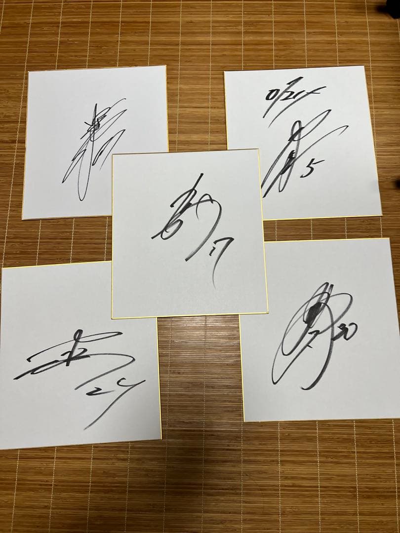 オリックスバファローズ直筆サイン色紙 元オリックス・バファローズ】直筆サイン色紙 まとめ売り - メルカリ